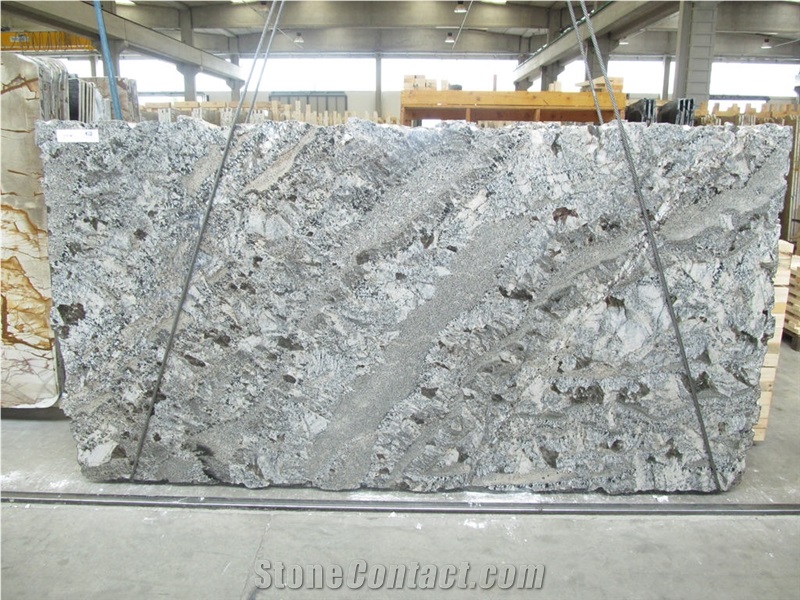 Azul Araras Granite Slab