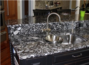 Black Mosaic Granite Finished Product