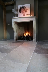 Bourgogne Grey Limestone Finished Product