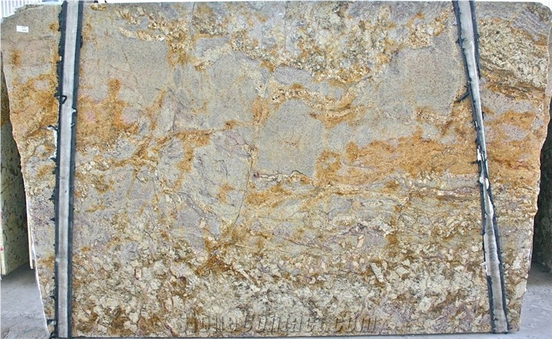 Cavalete Granite Slab