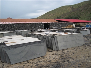 China Black Basalt Slab
