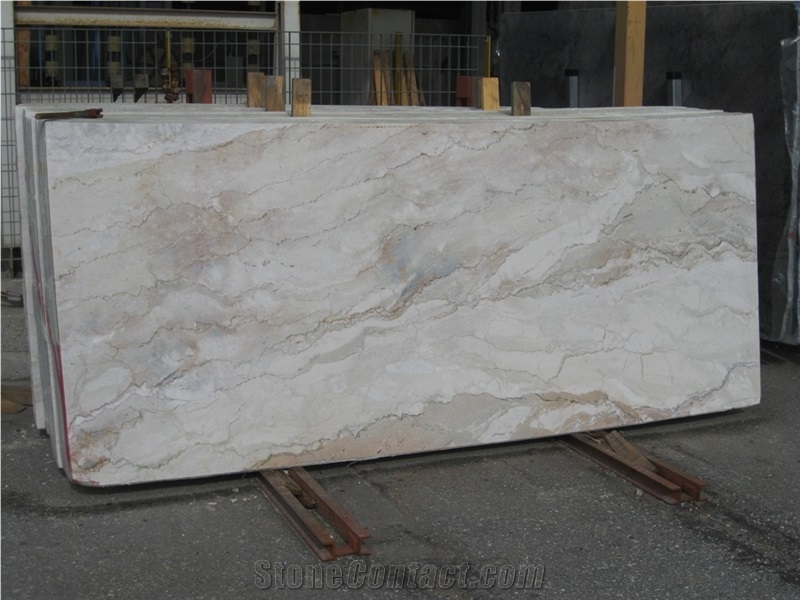 Dolce Vita Quartzite Slab