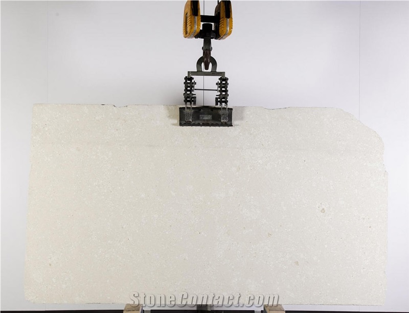 Giallo Dorato Limestone Slab
