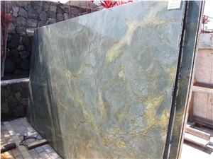 Golden Lightning Granite Slab