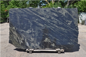 Green Diamond Granite Slab