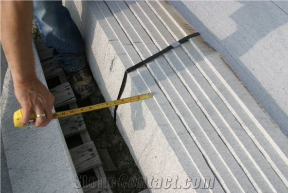 Kitledge Gray Granite Slab