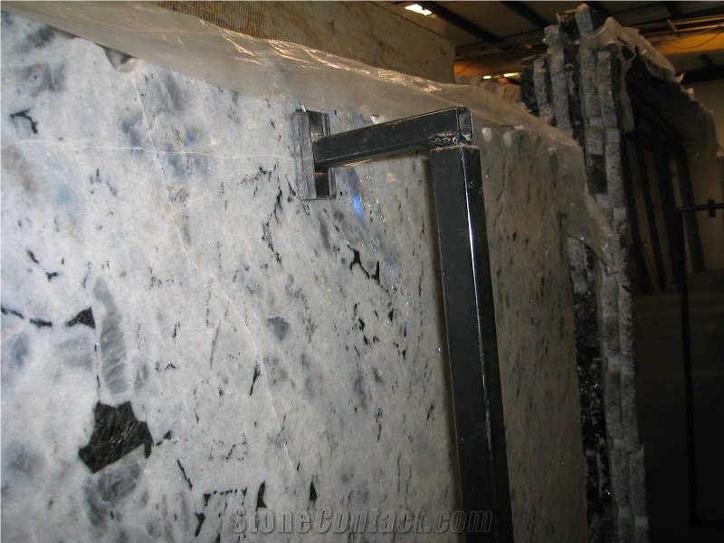 Labradorite Bianca Granite Slab