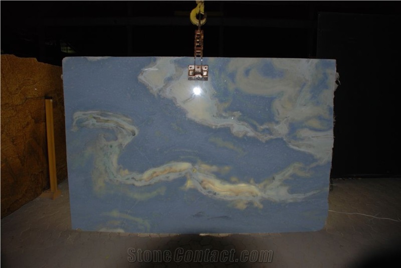 Lumen Onyx Slab