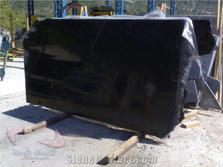 Medi Black Marble Slab