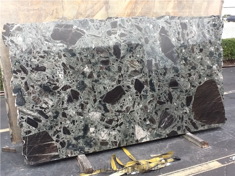Molokai Granite Slab