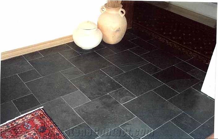 Montauk Black Slate Finished Product