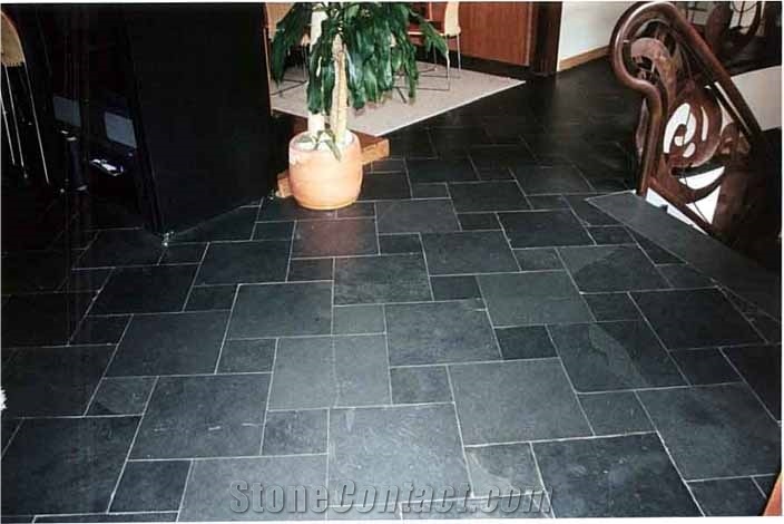 Montauk Black Slate Finished Product