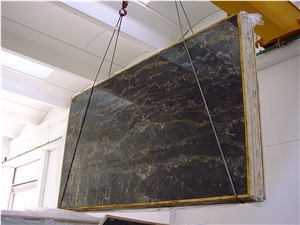 Nero Portoro Vena Fine Marble Slab