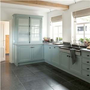 Noir de Mazy Limestone Finished Product