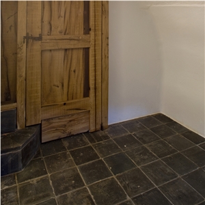 Noir de Mazy Limestone Finished Product