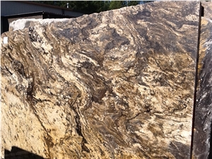 Noturno Gold Granite Slab