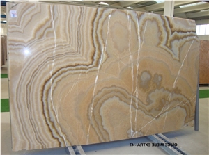 Onice Miele Extra Slab