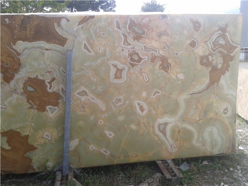 Onyx Medium Green Slab