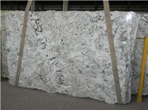 Oreo White Granite Slab