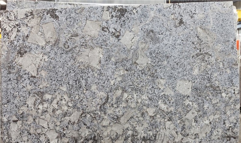 Pergaminho Granite Slab