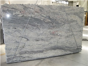 Branco Piracema Granite Slab