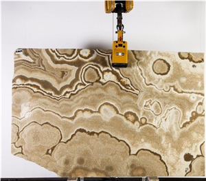 Sahara Onyx Slab