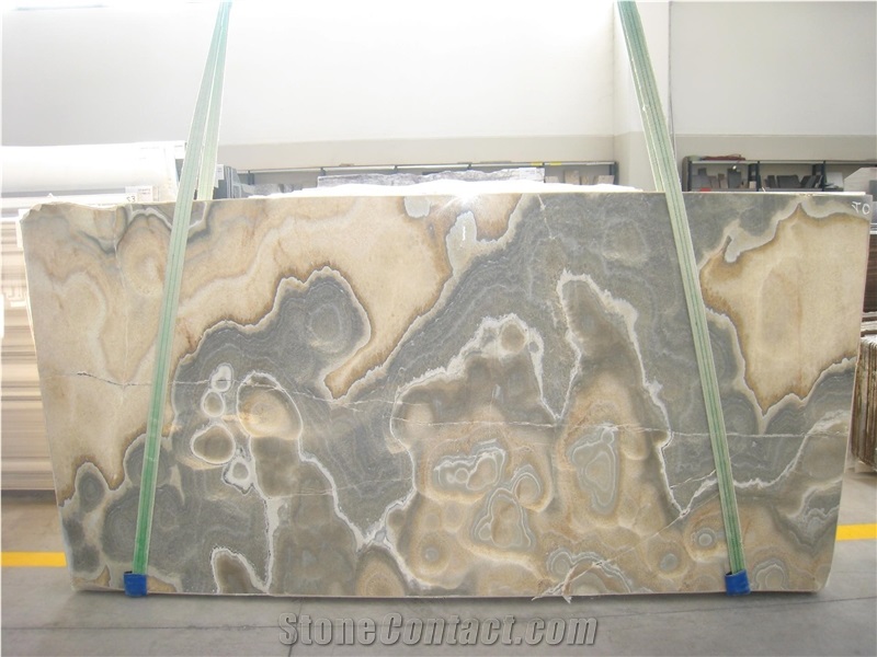 Sky Onyx Slab