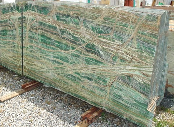 Smeralda Onyx Slab