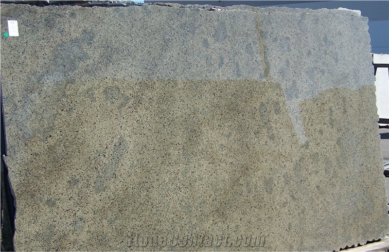 Tunas Green Granite Slab