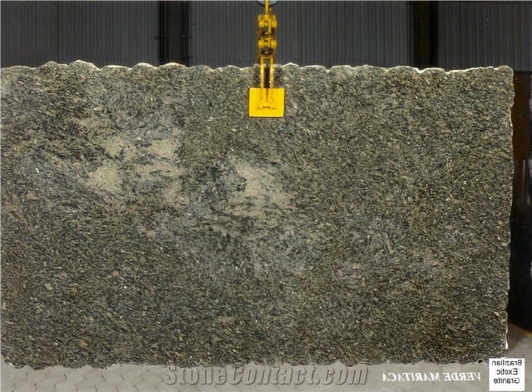 Verde Maritaca Granite Slab
