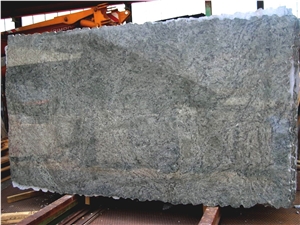 Verde Savana Granite Slab