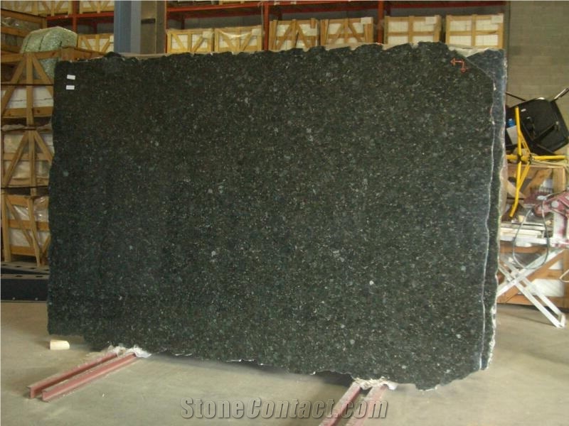 Verde Ubatuba Granite Slab