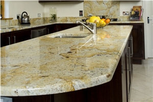 Verniz Tropical Granite Finished Product