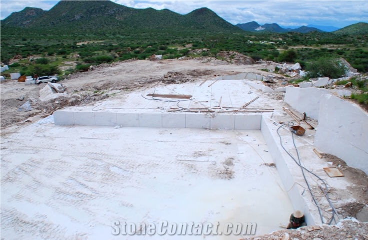 Savanna Princess Marble - Bianco Savana Marble Quarry