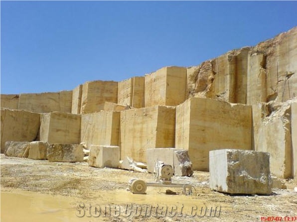 Sivas Yellow Travertine Quarry