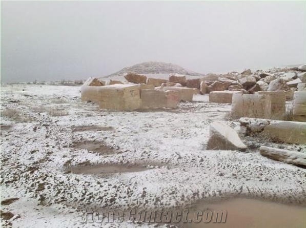 Sivas Yellow Travertine Quarry