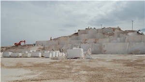 Moonstone Cream Marble Burdur Quarry