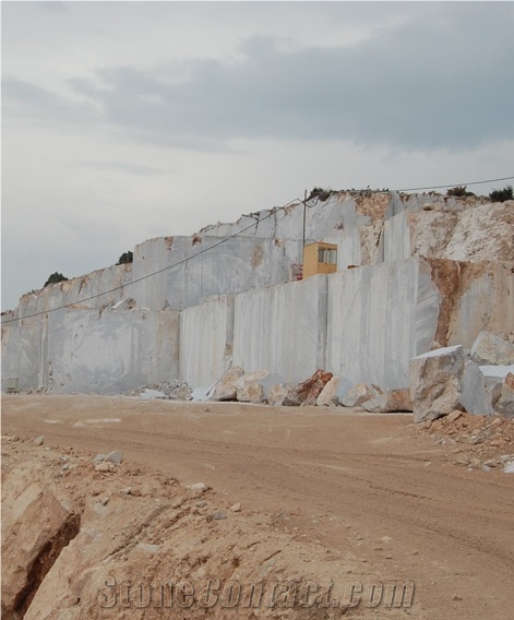 Moonstone Cream Marble Burdur Quarry