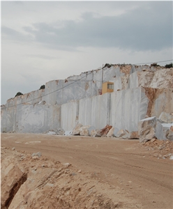 Moonstone Cream Marble Burdur Quarry