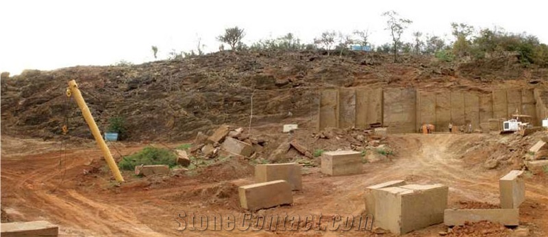 Bronzo Granite Quarry