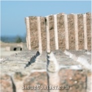 Vanga Red Granite Quarry
