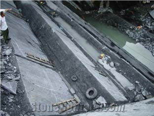 Hubei Black Slate Quarry