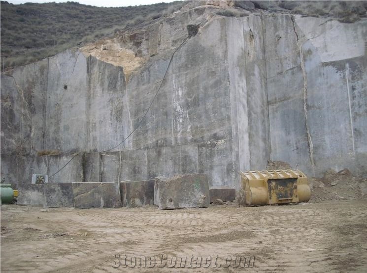 Noble Marron Imperial Marble (Dark Emperador) Quarry