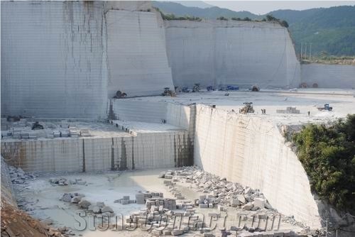 G664 Granite Quarry