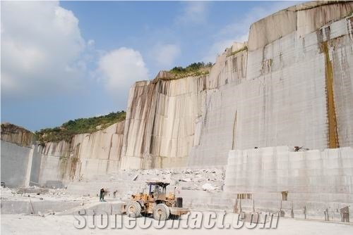 G664 Granite Quarry