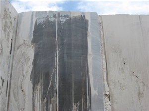 Pietra Grey Marble Ouarry