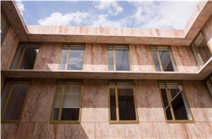 Red Travertine - Rojo Travertine Quarry