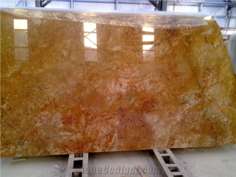 Red Travertine - Rojo Travertine Quarry