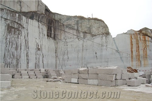 G687 Granite Quarry