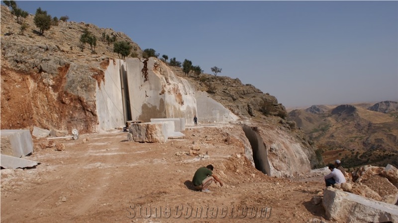 Adiyaman Emperador Marble - Adiyaman Quarry